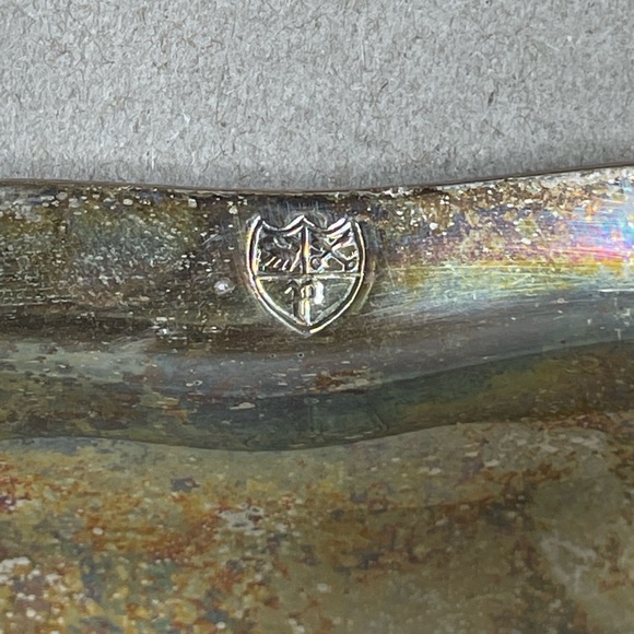 Vintage Scalloped Edge Claw Foot 7” Silver Plated Griffin Tray Hallmarked - Picture 5 of 9